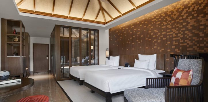 deluxe-room-twin-room-2-2