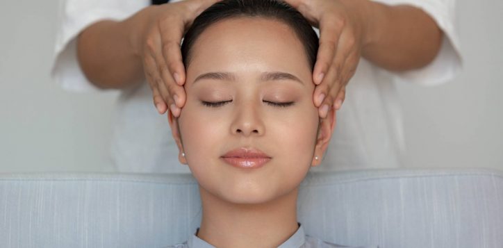 pullman-spa-head-massage-3-2