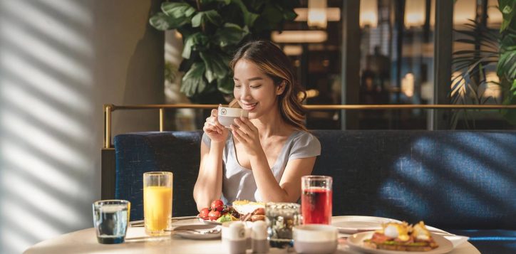 ac-1140_mea-apac_all-accor_mastercard-breakfast_kv_1600x900_asia-1-2
